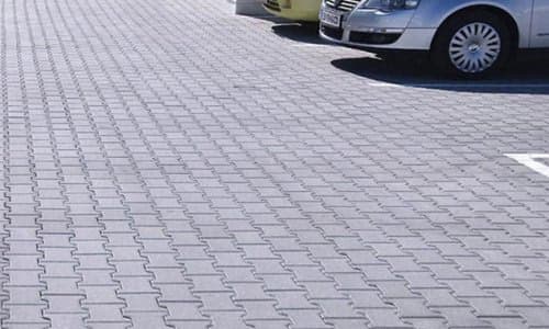 Durable outdoor rubber pavers designed for walkways, terraces, rooftops, and equestrian areas. ErgoPave combines aesthetics with weather resistance, offering a safe and sustainable alternative to stone or concrete. 
